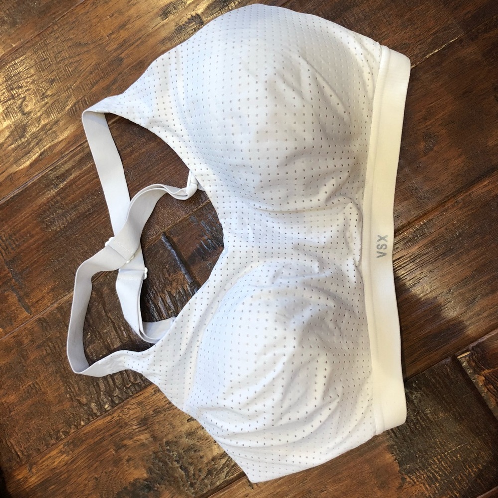 victoria’s secret sports bra